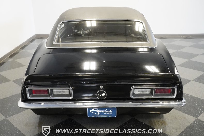 Unknown-Camaro-1968-Black-Black-25