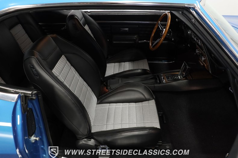 Unknown-Camaro-1968-Blue-Black-14