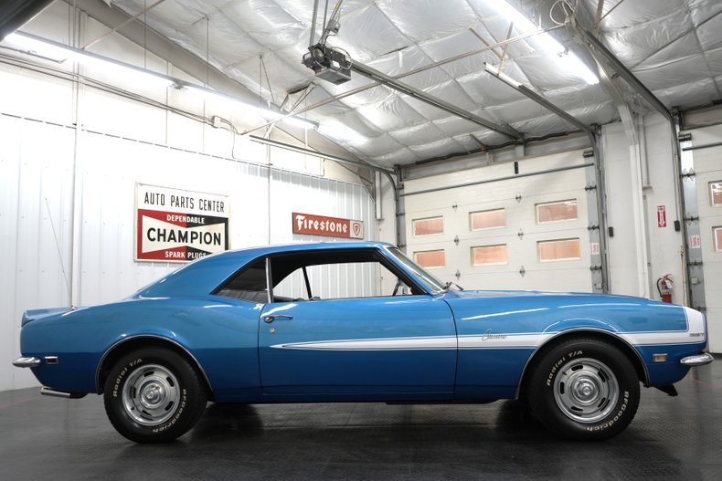 Unknown-Camaro-1968-Blue-Black-17