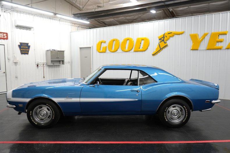 Unknown-Camaro-1968-Blue-Black-3