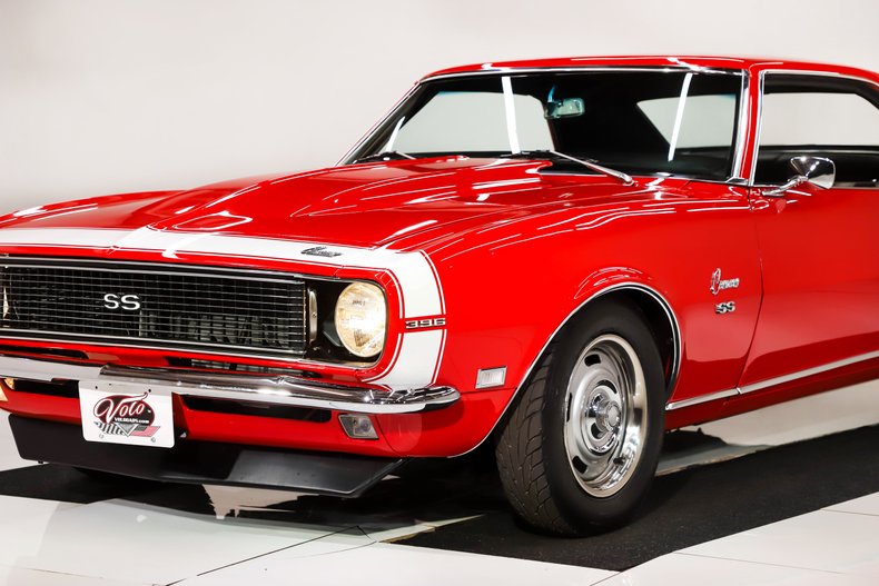 Unknown-Camaro-1968-Bolero-Red-Black-14