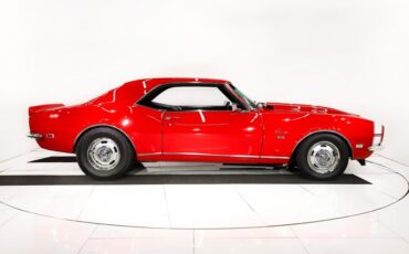 Unknown-Camaro-1968-Bolero-Red-Black-16