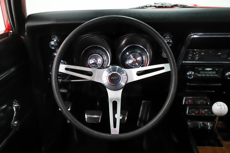 Unknown-Camaro-1968-Bolero-Red-Black-18