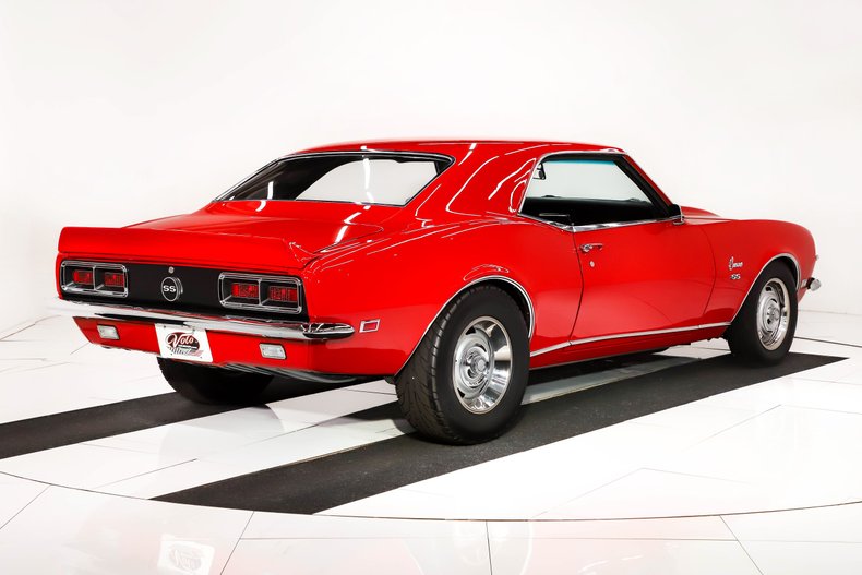 Unknown-Camaro-1968-Bolero-Red-Black-28