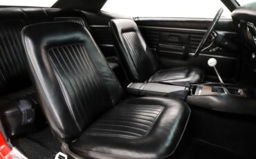 Unknown-Camaro-1968-Bolero-Red-Black-41
