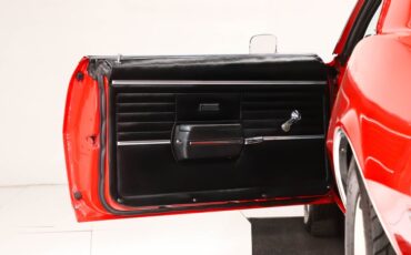 Unknown-Camaro-1968-Bolero-Red-Black-46