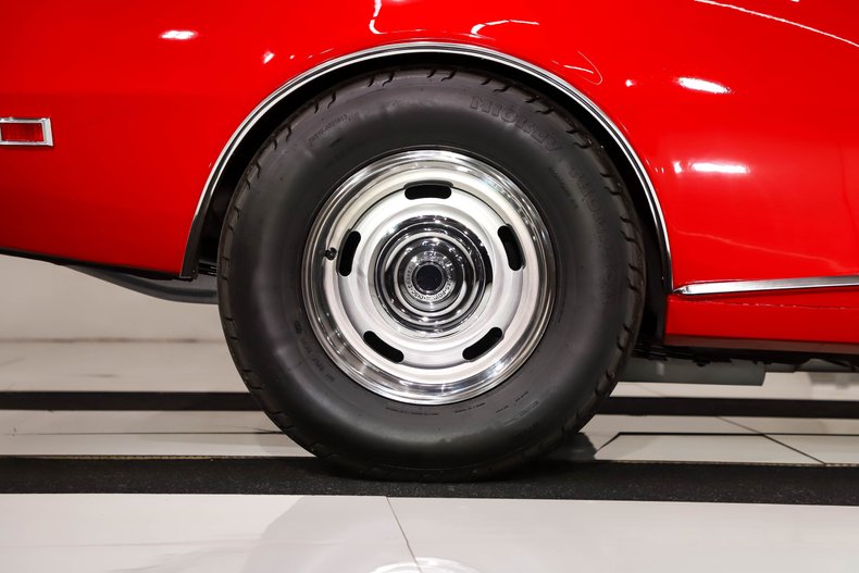 Unknown-Camaro-1968-Bolero-Red-Black-6