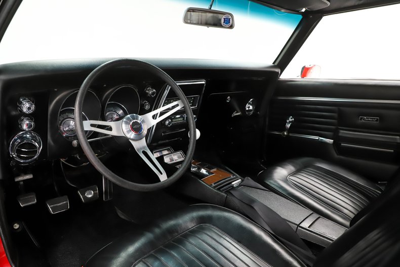 Unknown-Camaro-1968-Bolero-Red-Black