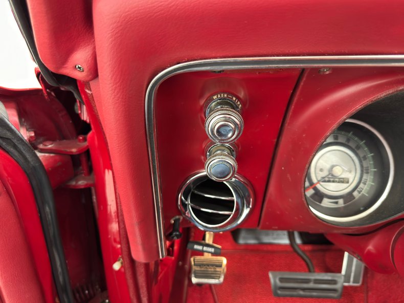 Unknown-Camaro-1968-Bolero-Red-Red-14