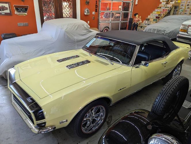 Unknown-Camaro-1968-Burnt-OrangeBlack-T-2