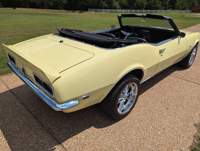 Unknown-Camaro-1968-Burnt-OrangeBlack-T-8