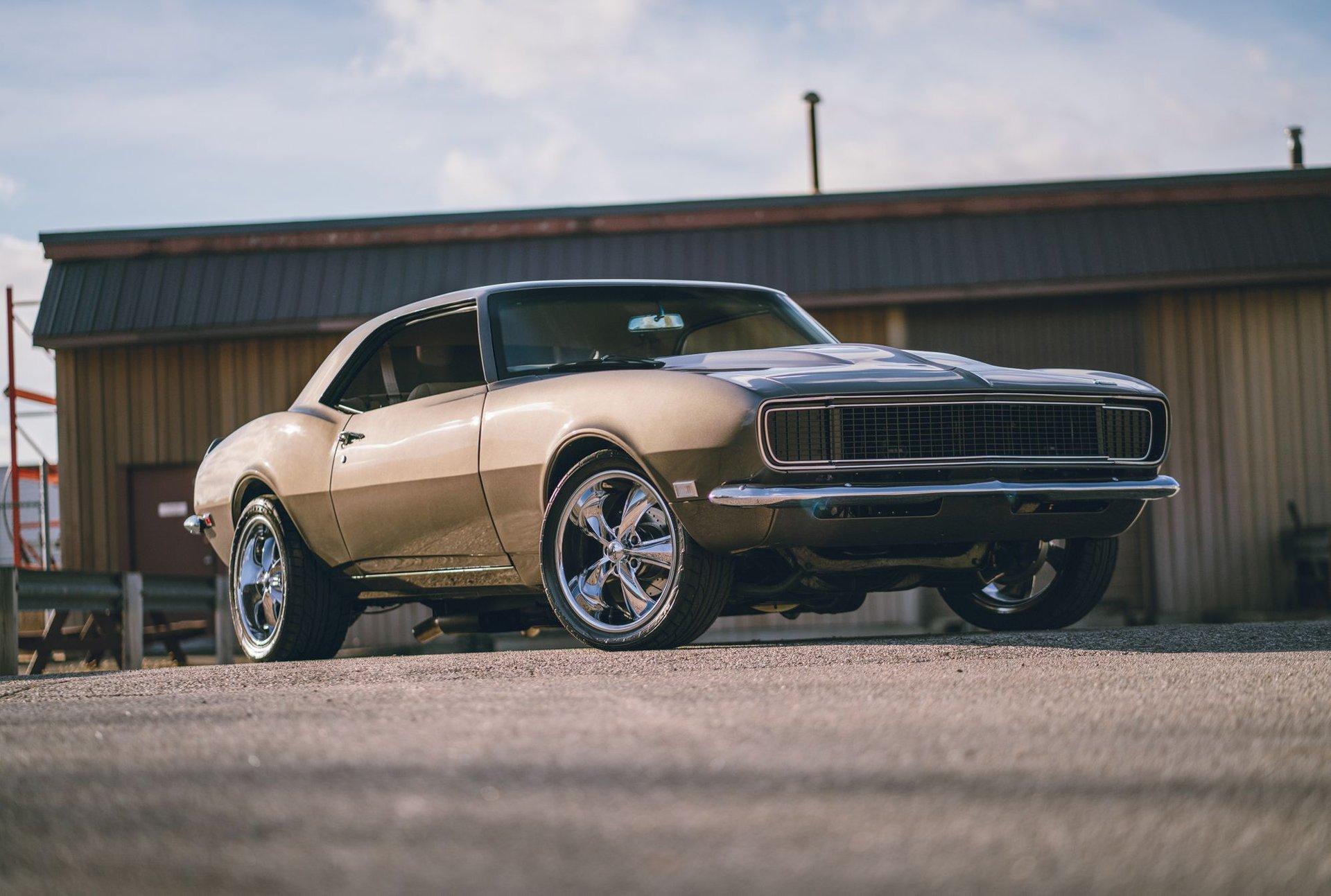 Unknown-Camaro-1968-Gray-Tan-1