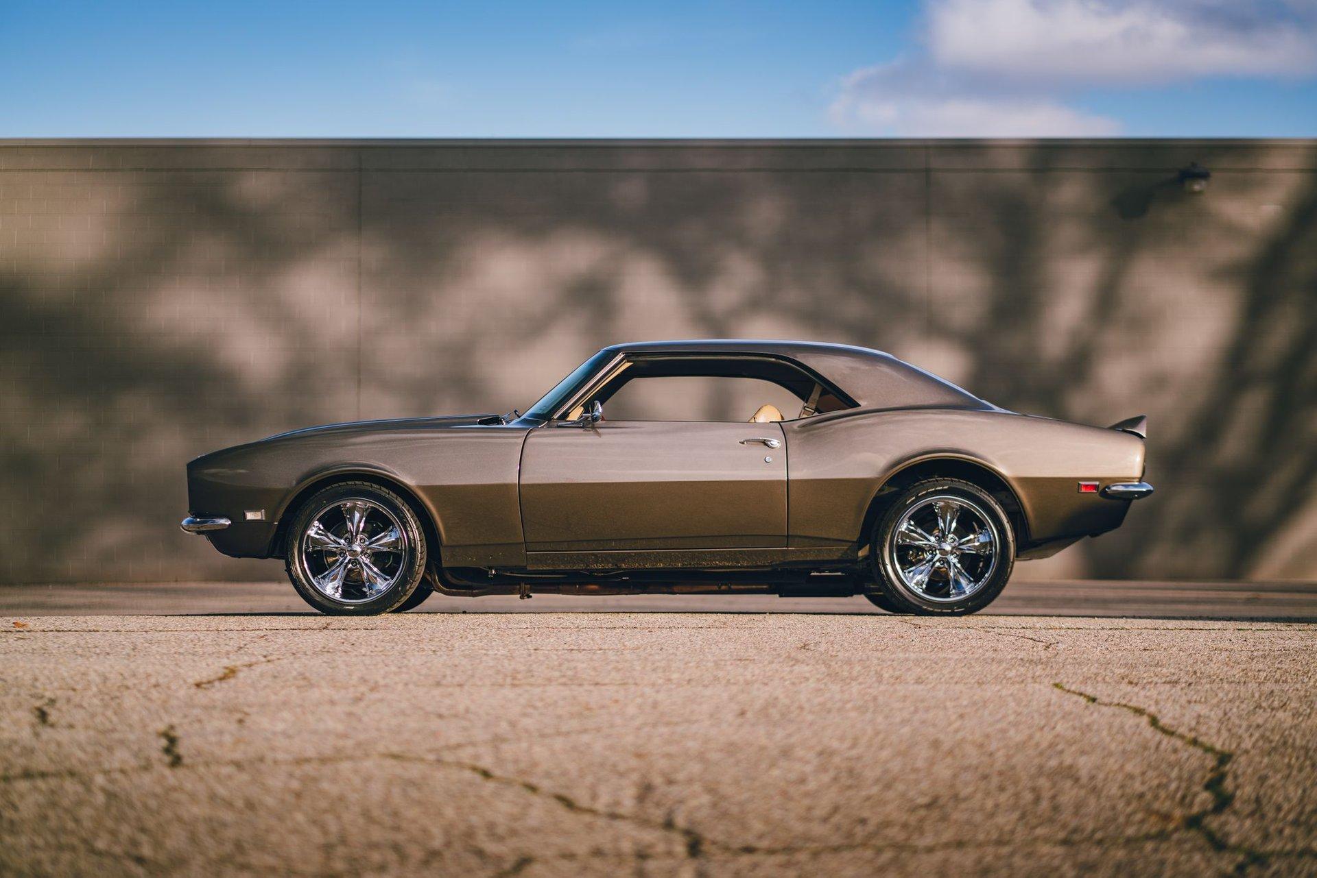 Unknown-Camaro-1968-Gray-Tan-10