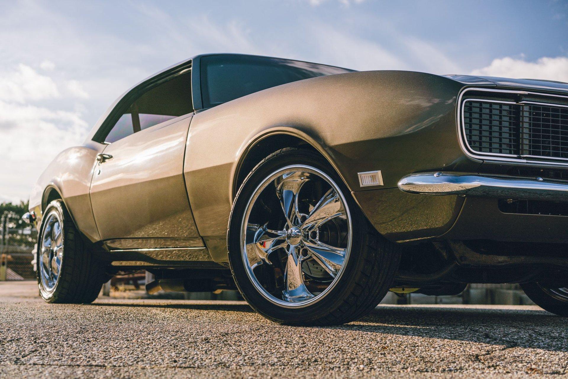 Unknown-Camaro-1968-Gray-Tan-5