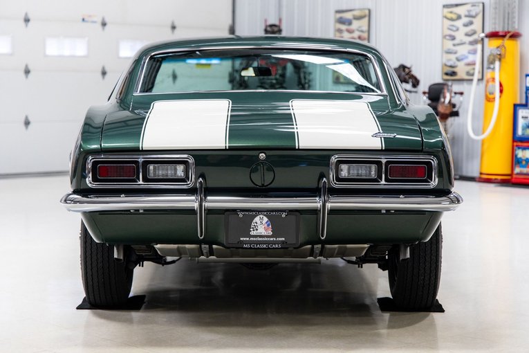 Unknown-Camaro-1968-Green-Black-3