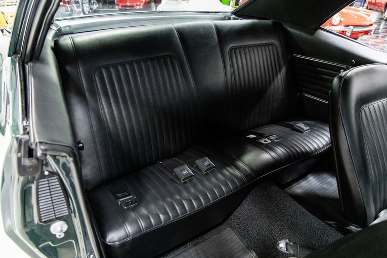 Unknown-Camaro-1968-Green-Black-5