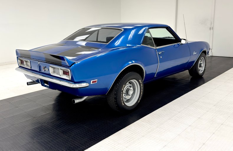 Unknown-Camaro-1968-Lemans-Blue-Black-10