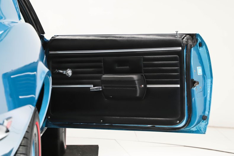 Unknown-Camaro-1968-Lemans-Blue-Black-20