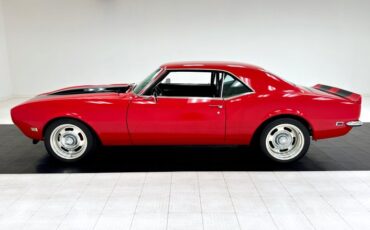 Unknown-Camaro-1968-Matador-Red-Black-1