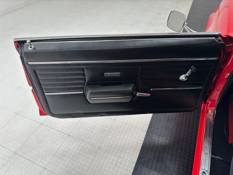 Unknown-Camaro-1968-Matador-Red-Black-27