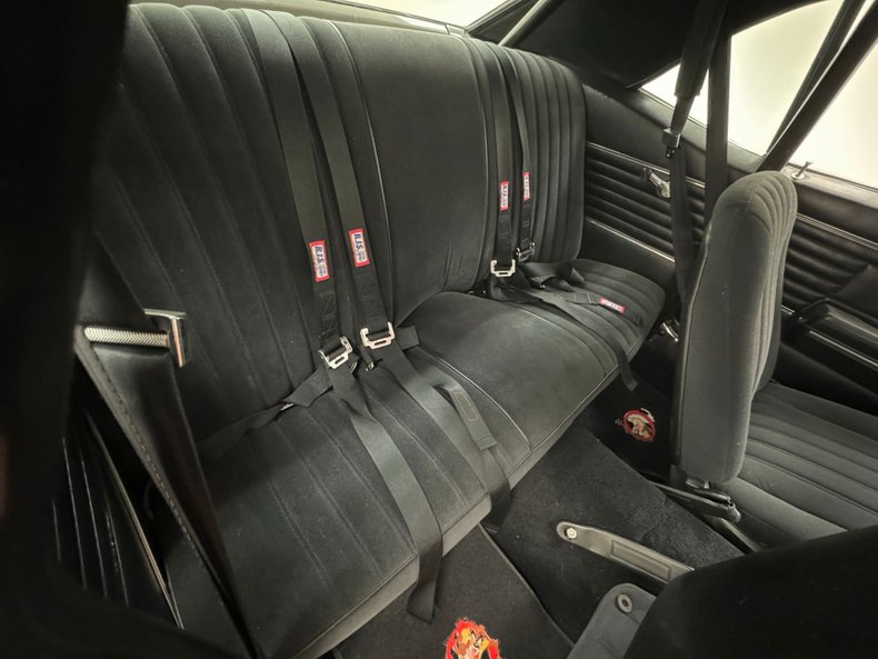 Unknown-Camaro-1968-Matador-Red-Black-34