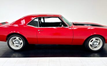 Unknown-Camaro-1968-Matador-Red-Black-5