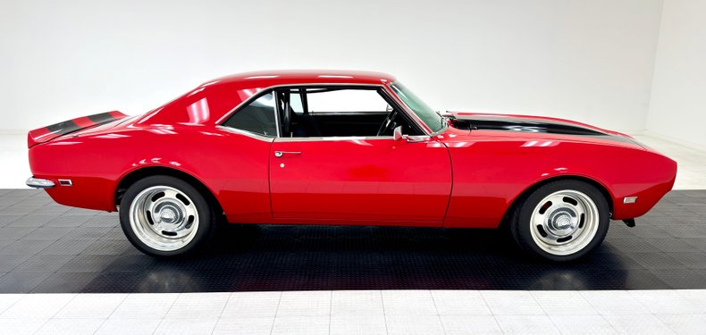Unknown-Camaro-1968-Matador-Red-Black-5