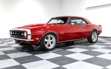 Unknown-Camaro-1968-RED-BLACK-2