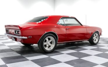 Unknown-Camaro-1968-RED-BLACK-6