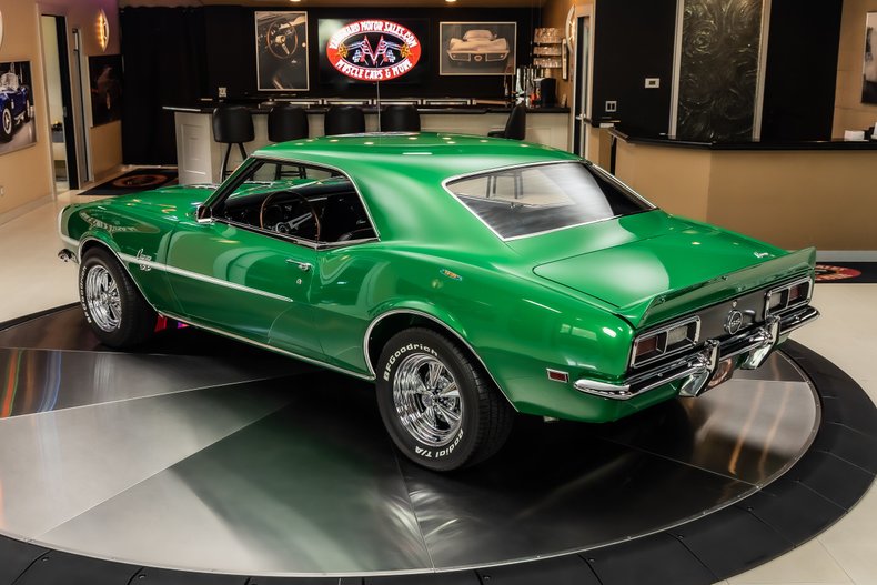 Unknown-Camaro-1968-Rally-Green-Houndstooth-18