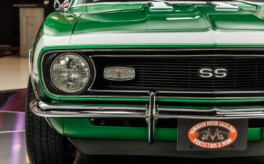 Unknown-Camaro-1968-Rally-Green-Houndstooth-21