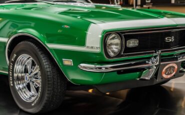 Unknown-Camaro-1968-Rally-Green-Houndstooth-22