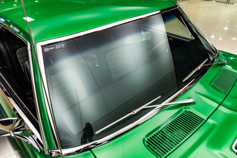 Unknown-Camaro-1968-Rally-Green-Houndstooth-26