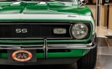 Unknown-Camaro-1968-Rally-Green-Houndstooth-30