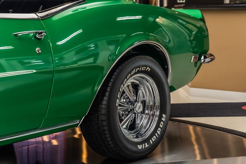 Unknown-Camaro-1968-Rally-Green-Houndstooth-33