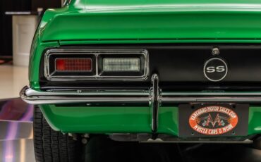 Unknown-Camaro-1968-Rally-Green-Houndstooth-35