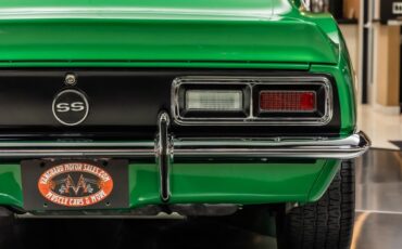 Unknown-Camaro-1968-Rally-Green-Houndstooth-40