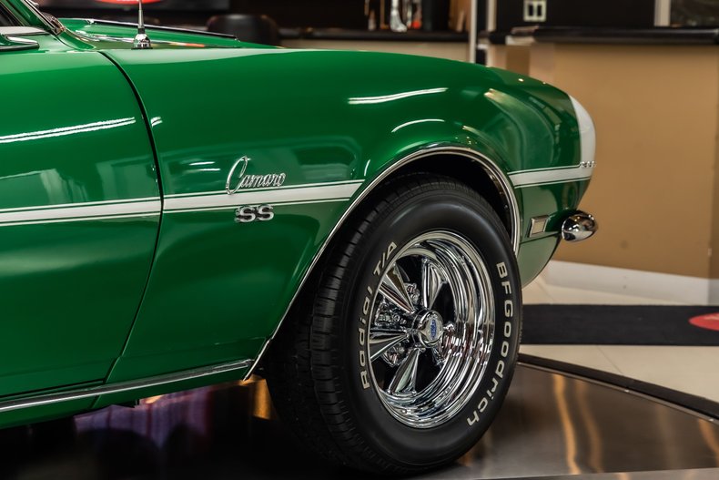 Unknown-Camaro-1968-Rally-Green-Houndstooth-43