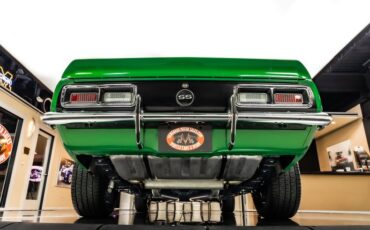 Unknown-Camaro-1968-Rally-Green-Houndstooth-47