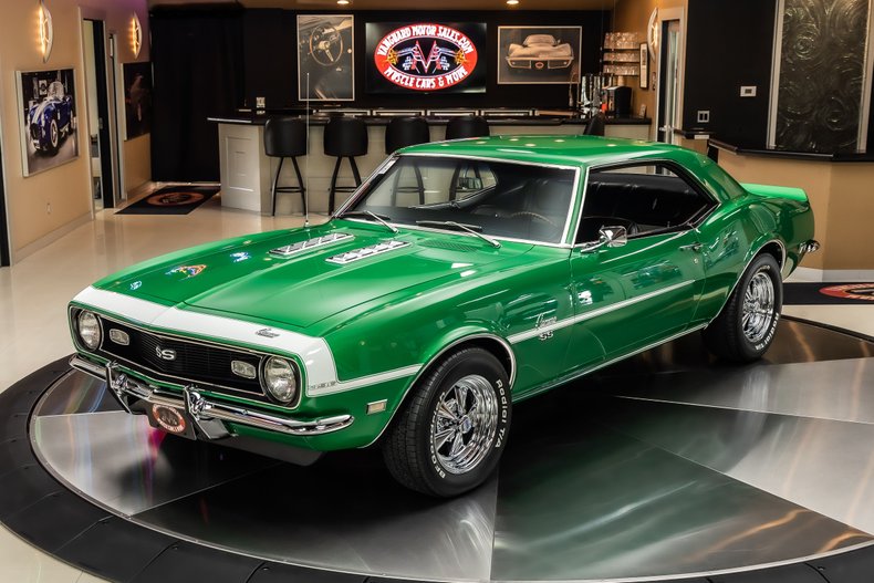 Unknown-Camaro-1968-Rally-Green-Houndstooth-6
