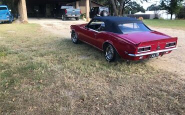 Unknown-Camaro-1968-Red-Black-10