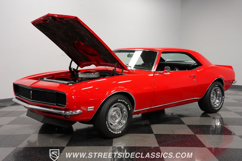 Unknown-Camaro-1968-Red-Black-13