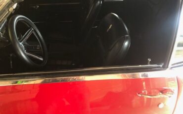 Unknown-Camaro-1968-Red-Black-16