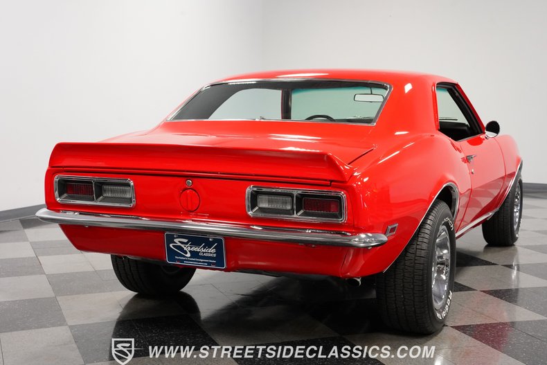 Unknown-Camaro-1968-Red-Black-17
