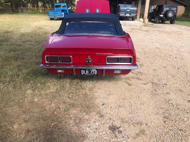 Unknown-Camaro-1968-Red-Black-19
