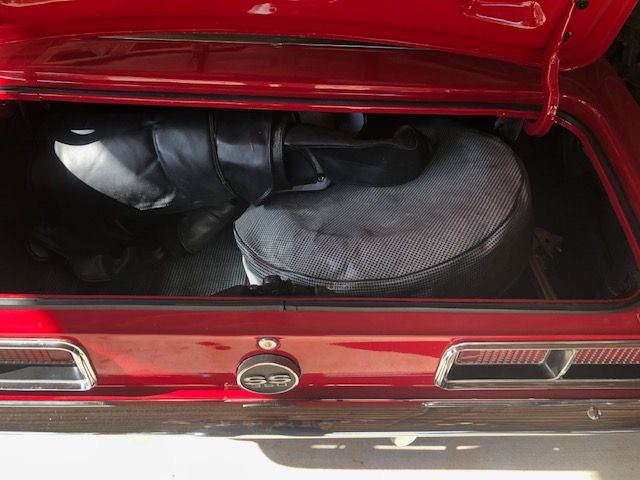 Unknown-Camaro-1968-Red-Black-20
