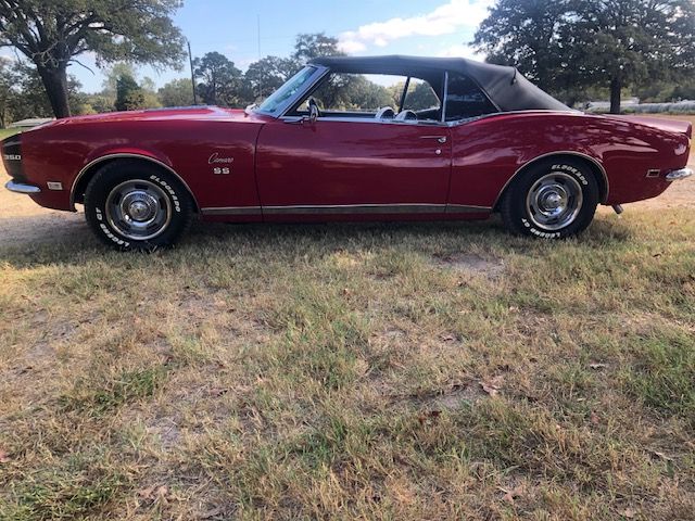 Unknown-Camaro-1968-Red-Black-22