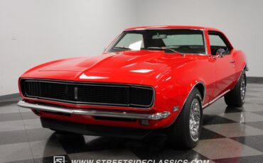 Unknown-Camaro-1968-Red-Black-23