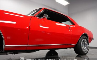 Unknown-Camaro-1968-Red-Black-27