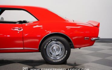 Unknown-Camaro-1968-Red-Black-29